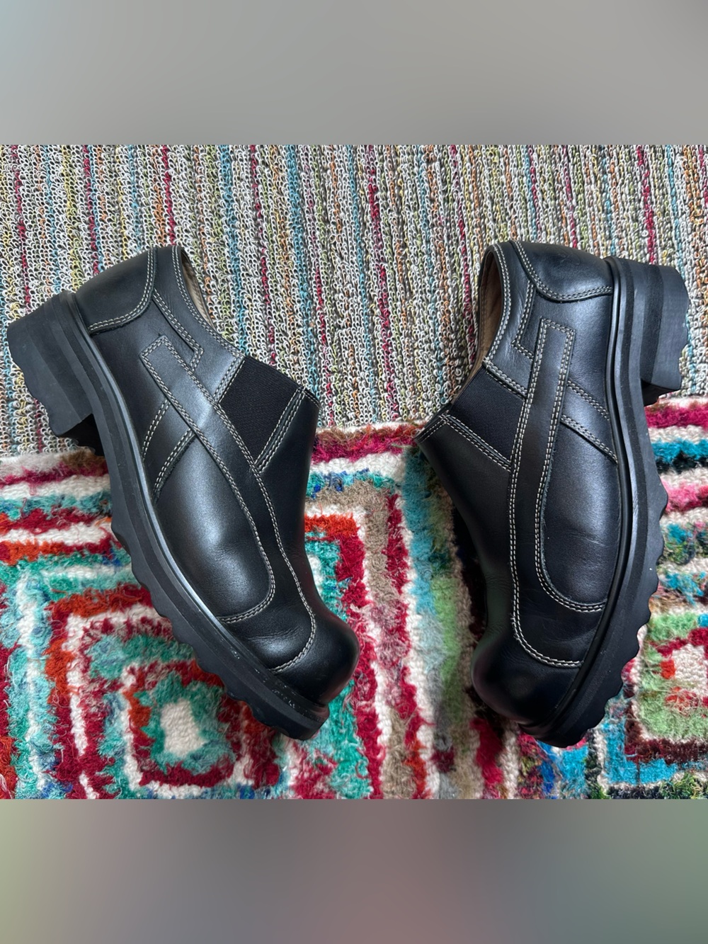 Fluevog VINTAGE EXCELLENT F-Shoe Angie black slip-on w/ contrast beige stitch -7 - Picture 9 of 16